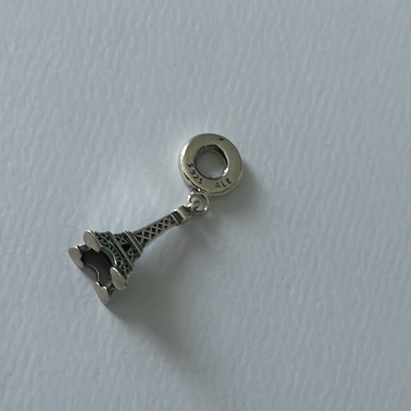 Eiffel Tower Paris Pandora charm - Picture 2 of 3